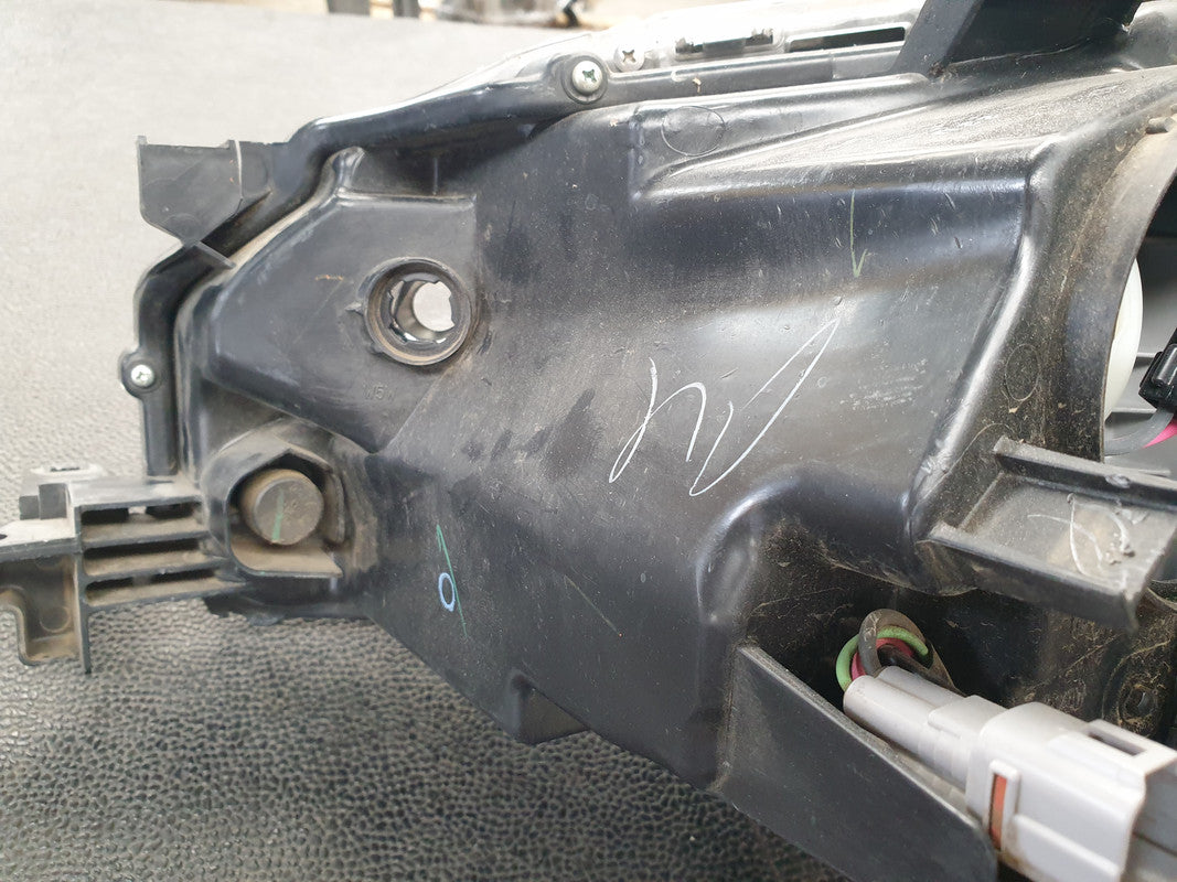 Toyota Fortuner 2018 Right Headlight