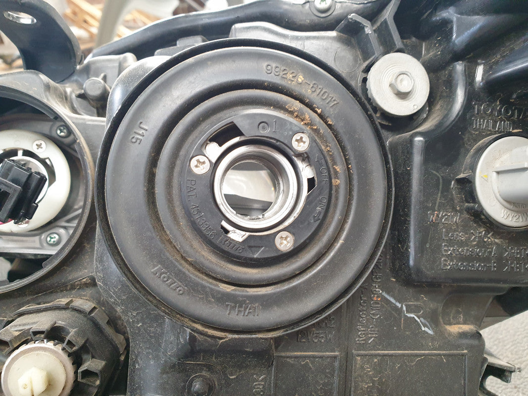 Toyota Fortuner 2018 Right Headlight