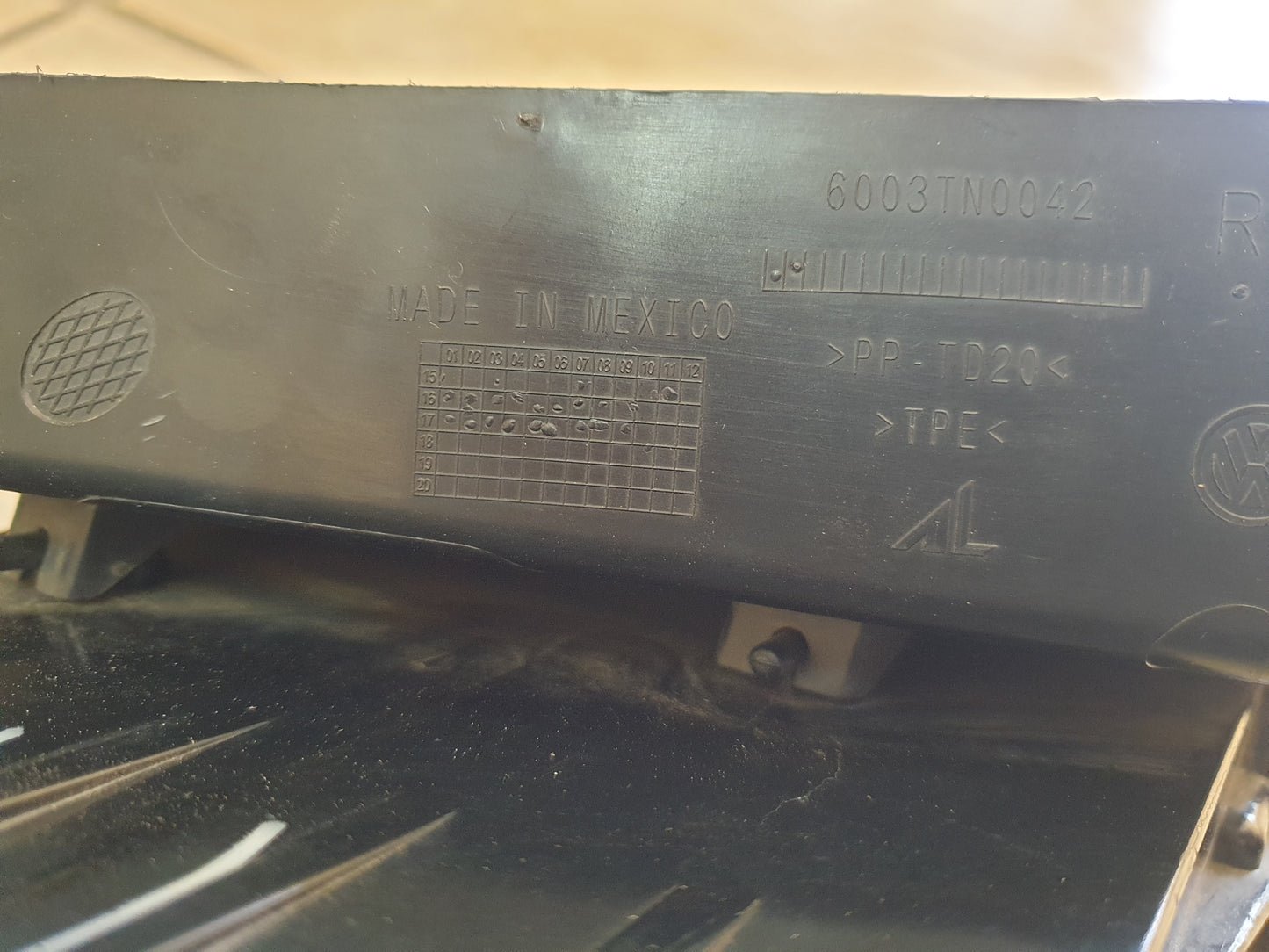 Volkswagen Jetta 2018 Right Rear Taillight