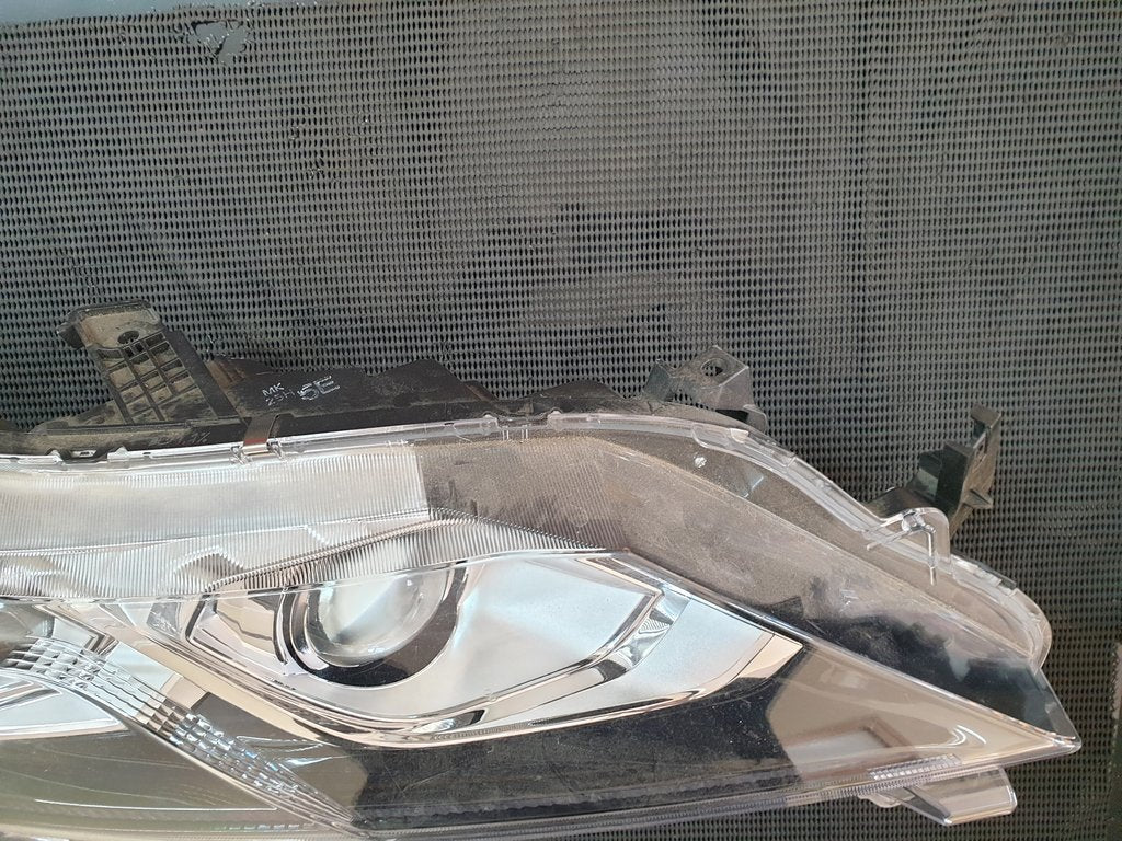 Mitsubishi Eclipse Cross Right Headlight
