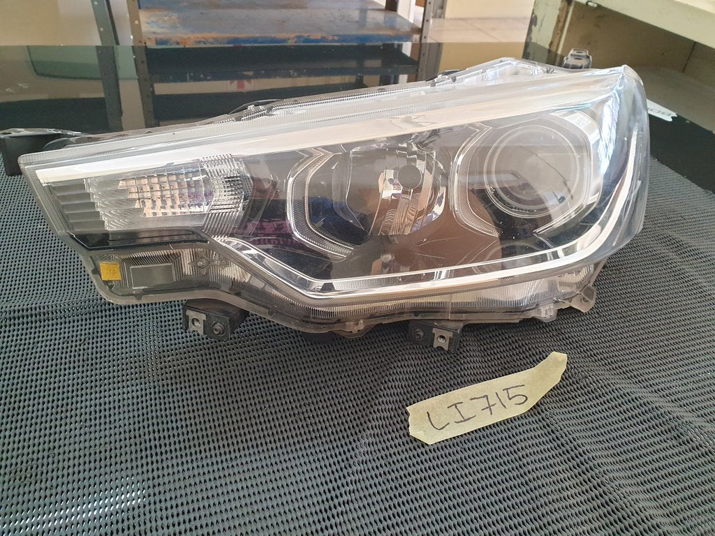 Toyota Rumion Suzuki Ertiga Left Headlight