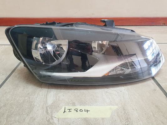 Volkswagen Polo Right Headlight