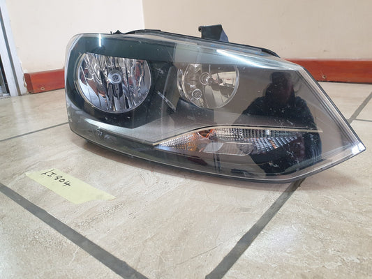 Volkswagen Polo Right Headlight