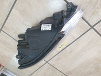 Volkswagen Tiguan Right Headlight