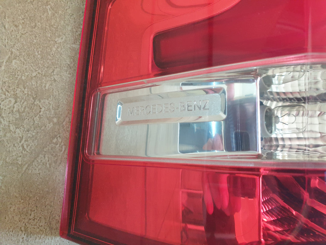 Mercedes-Benz V-Class W447 Left Taillight