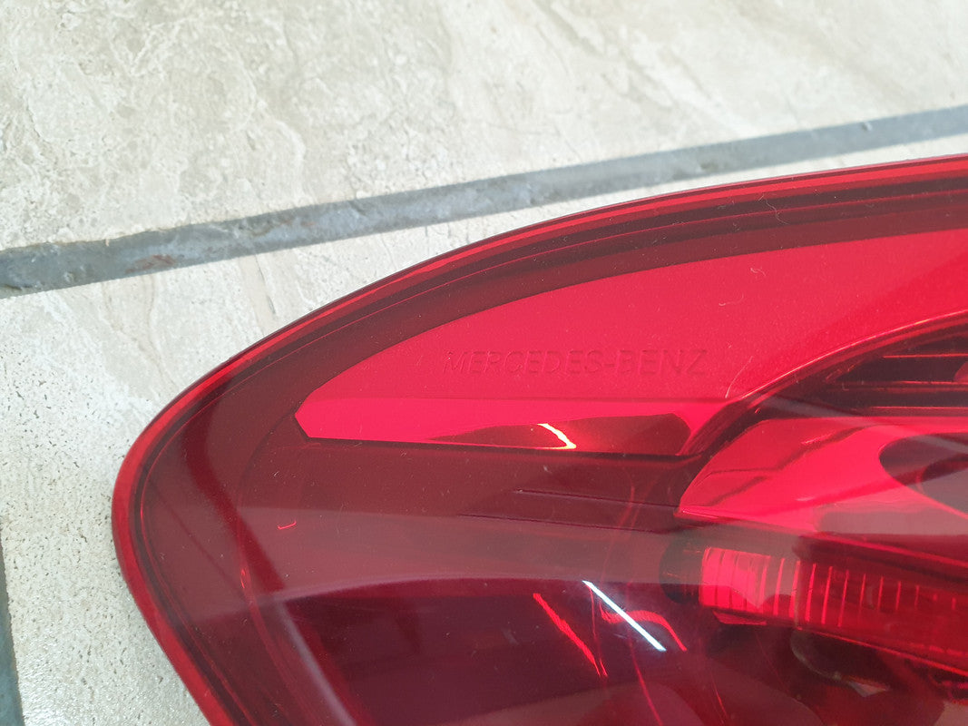 Mercedes-Benz C-Class W205 Left Taillight - Lens loose/broken at bottom right corner