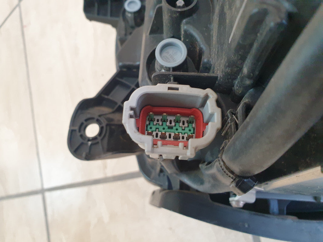 Mercedes-Benz X-Class W470 Right Headlight