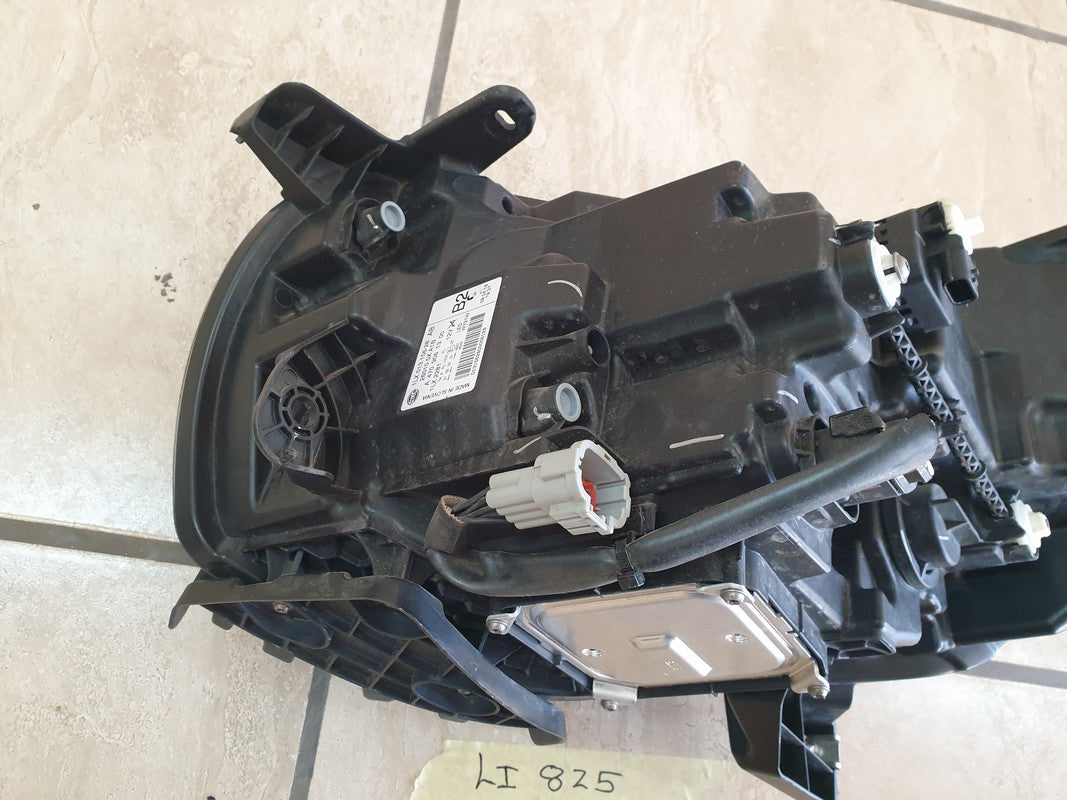 Mercedes-Benz X-Class W470 Right Headlight