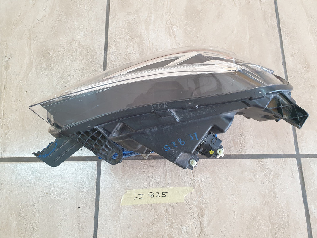 Mercedes-Benz X-Class W470 Right Headlight