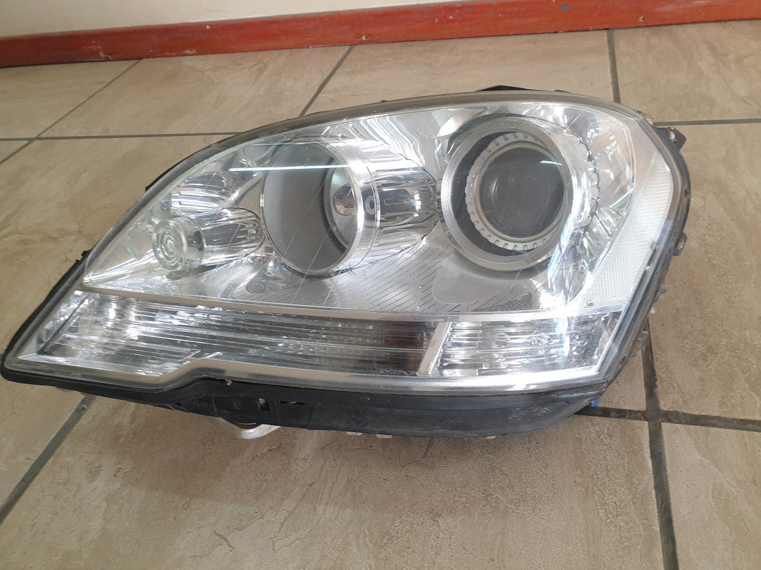 Mercedes-Benz ML W164 Left Headlight