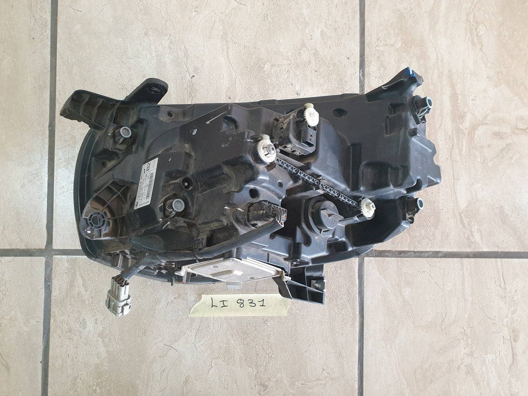 Mercedes-Benz X-Class W470 Right Headlight