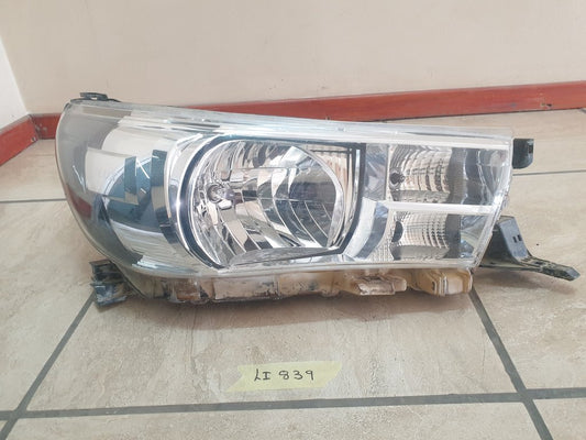 Toyota Hilux Right Headlight