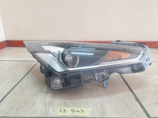 Toyota Aygo Right Headlight