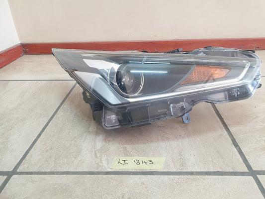 Toyota Aygo Right Headlight