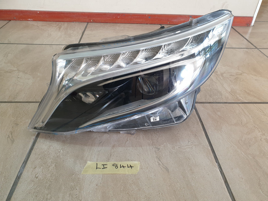 Mercedes-Benz V-Class W447 Left Headlight