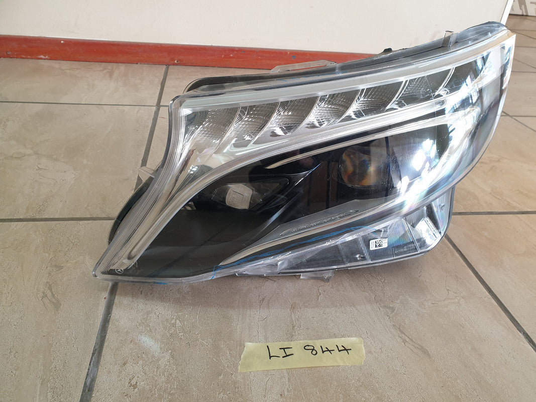 Mercedes-Benz V-Class W447 Left Headlight