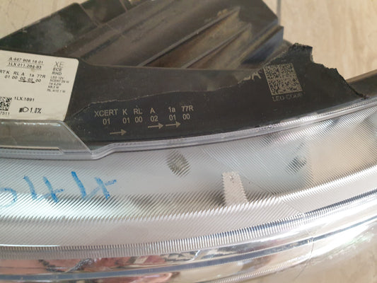 Mercedes-Benz V-Class W447 Left Headlight