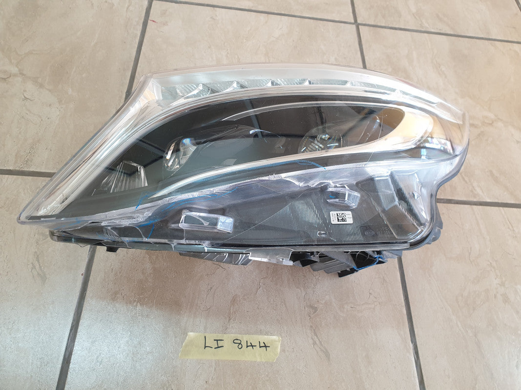 Mercedes-Benz V-Class W447 Left Headlight
