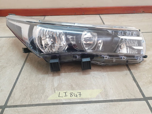 Toyota Corolla Right Headlight