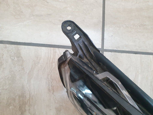 Toyota Fortuner Right Headlight