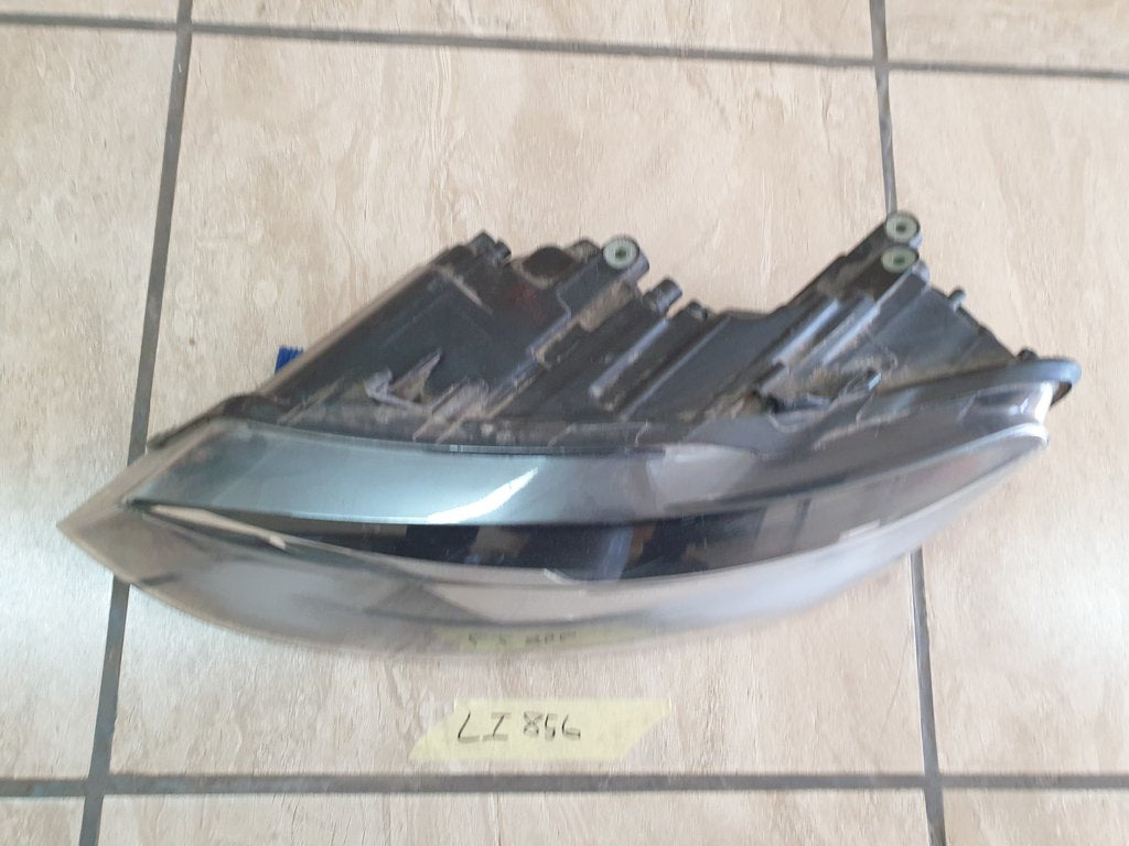 Volkswagen Polo Left Headlight
