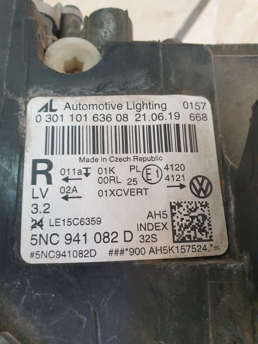 Volkswagen Tiguan II 2016, 2017, 2018, 2019, 2020 Right Headlight