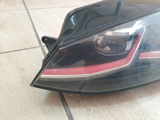Volkswagen Golf 7.5 GTI Style Left Headlight