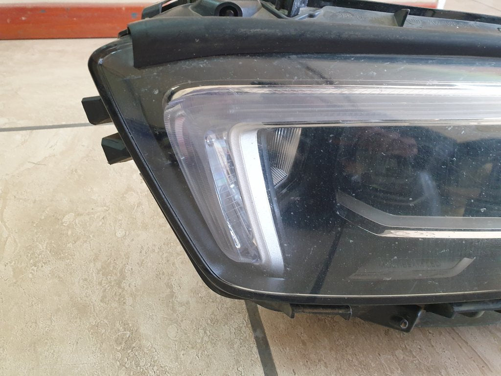 Mercedes-Benz A-Class A177 W177 Left Headlight