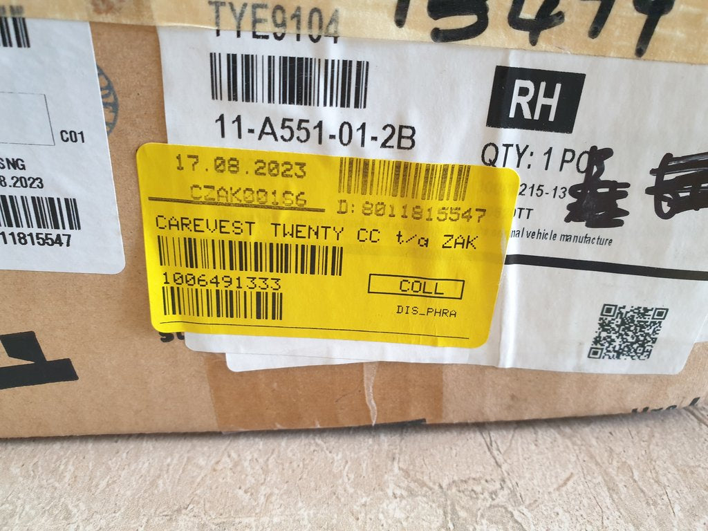 Toyota Hilux D4D Right Taillight