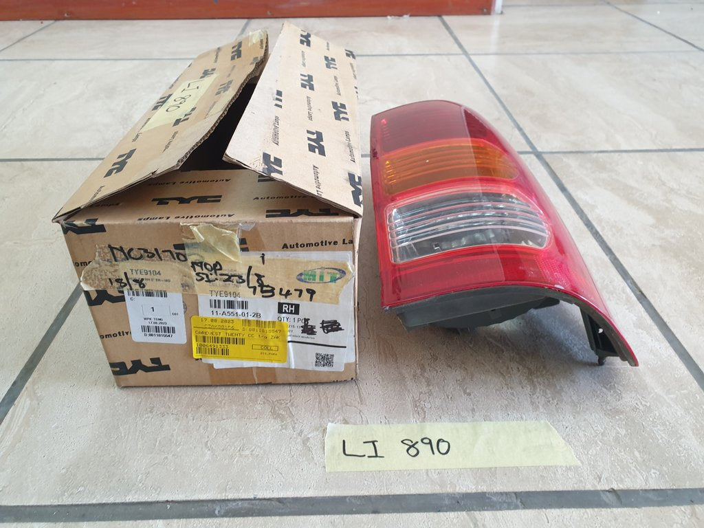 Toyota Hilux D4D Right Taillight