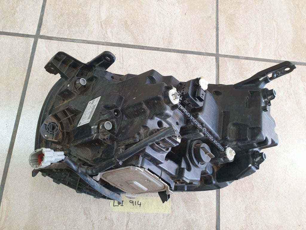 Mercedes-Benz X-Class W470, 2019 Right Headlight