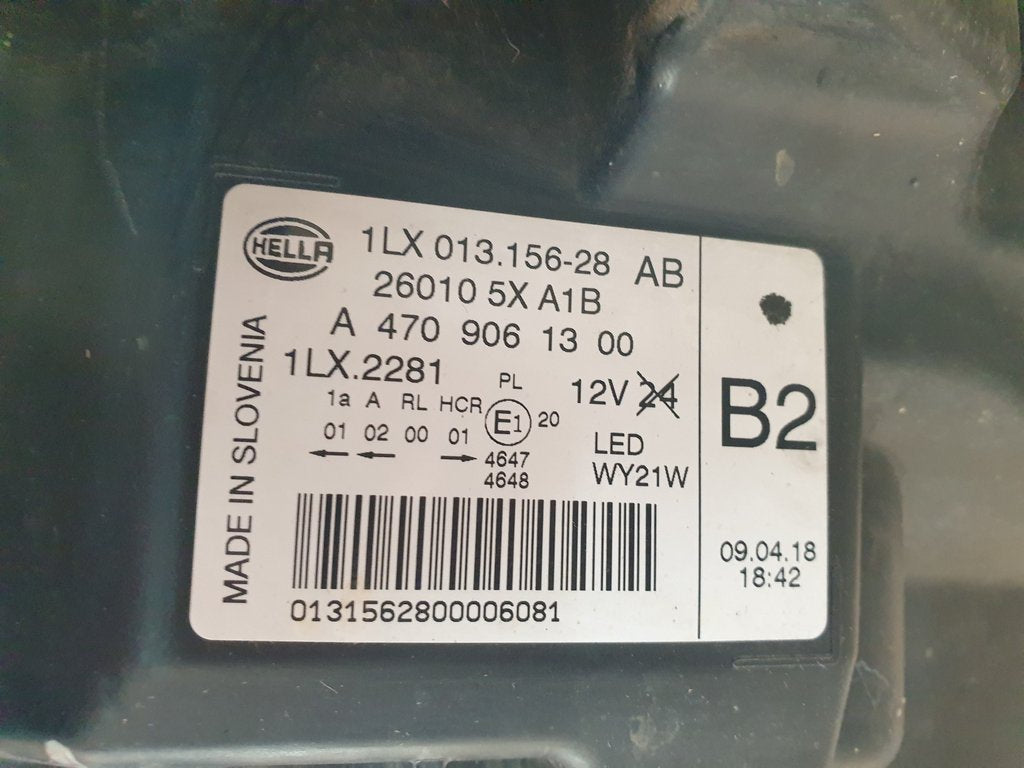 Mercedes-Benz X-Class W470, 2019 Right Headlight