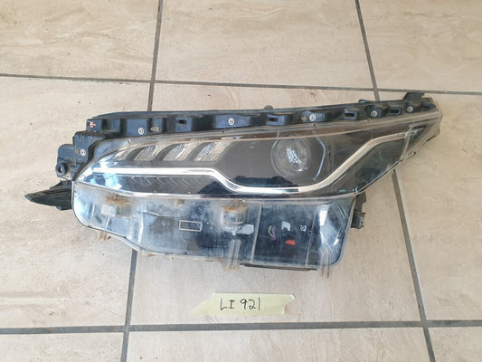 Toyota Fortuner Left Headlight