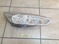 Ford Focus MK3 Right Headlight