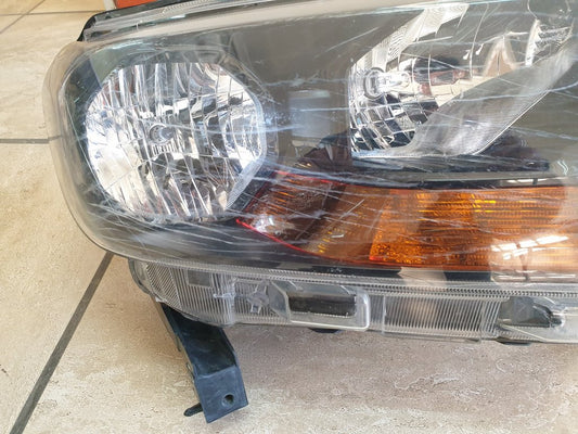 Ford Ranger T6 T7 Right Headlight