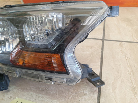 Ford Ranger T6 T7 Right Headlight