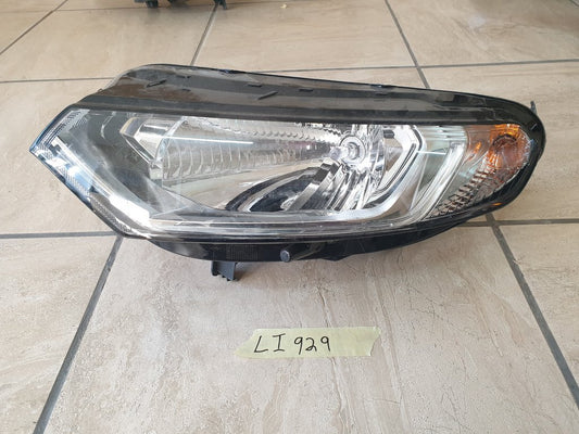 Ford Ecosport ii Left Headlight