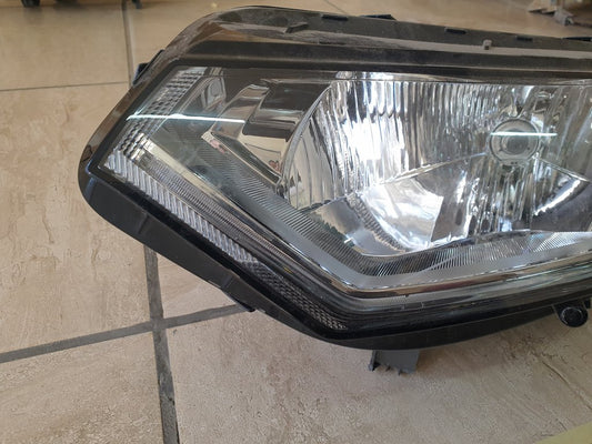 Ford Ecosport ii Left Headlight
