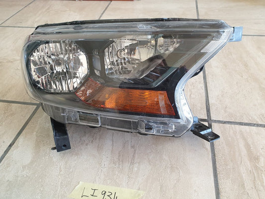 Ford Ranger T6 T7 Right Headlight