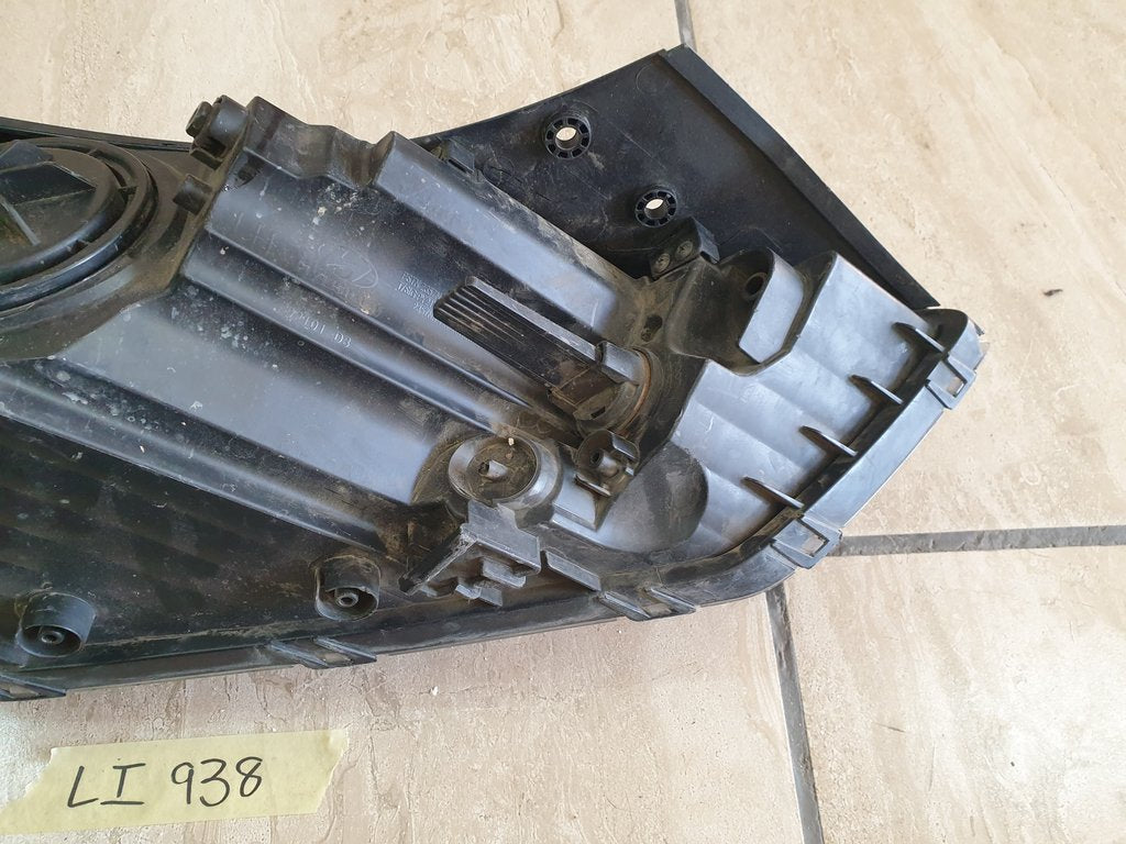 Hyundai Tucson 2016, 2017, 2018 Left Headlight