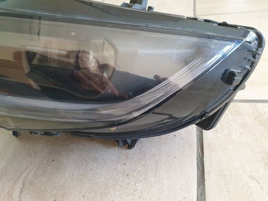BMW i8 Left Headlight