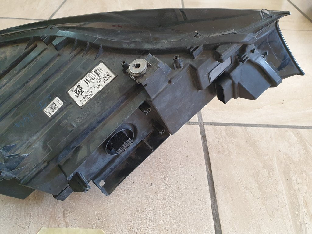 BMW i8 Left Headlight