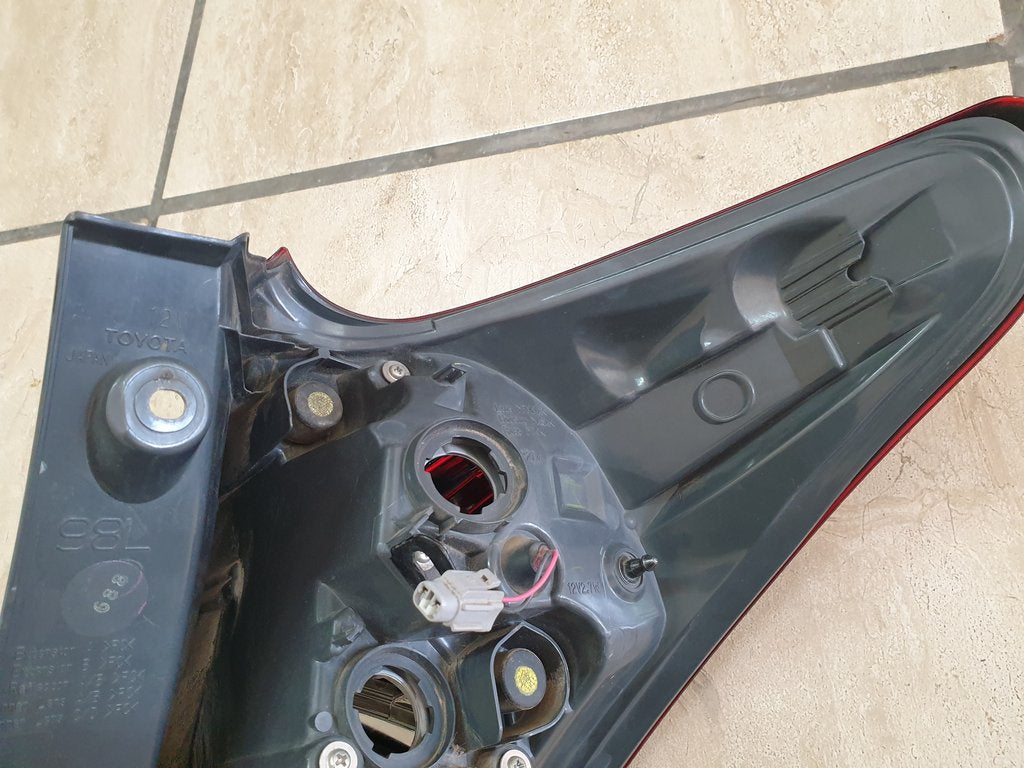 Toyota Auris Left Rear Outer Taillight
