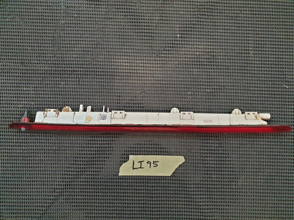 Mercedes-Benz V-Class W447 Tailgate Brake Light