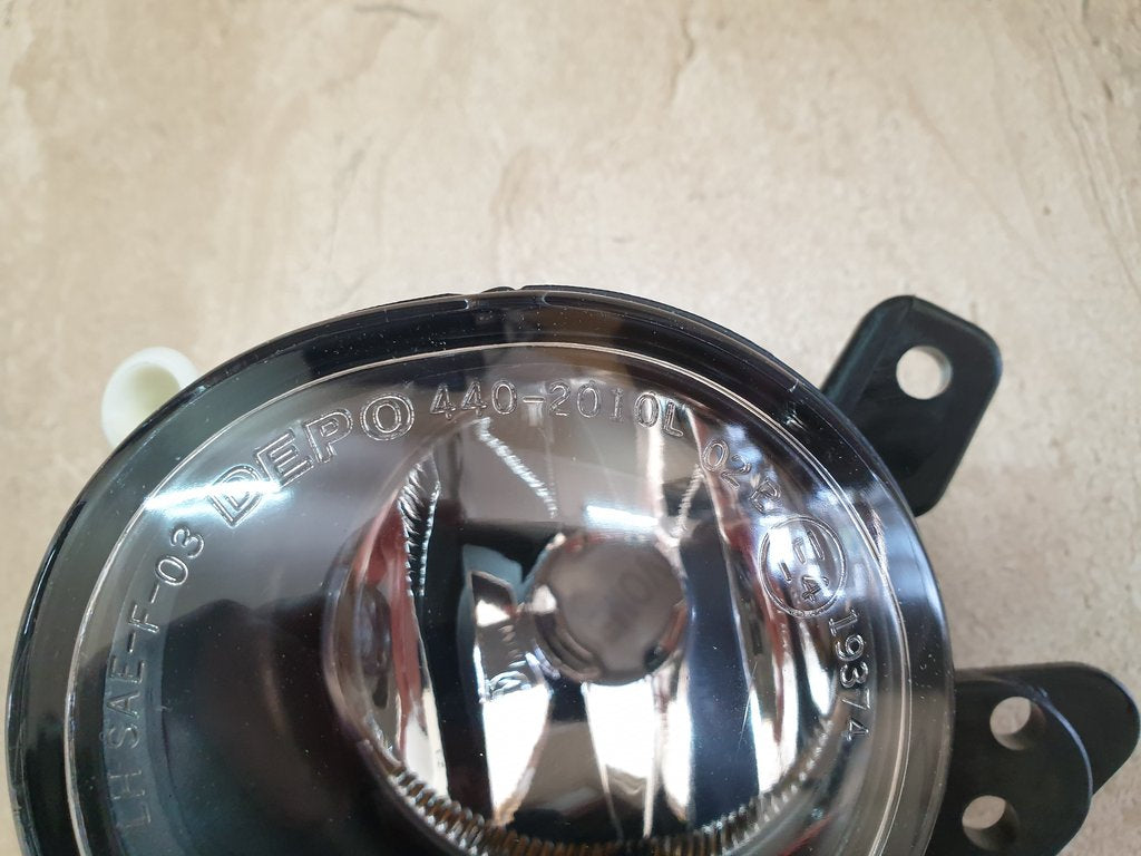 Mercedes-Benz Aftermarket C-Class W204 Left Fog Light