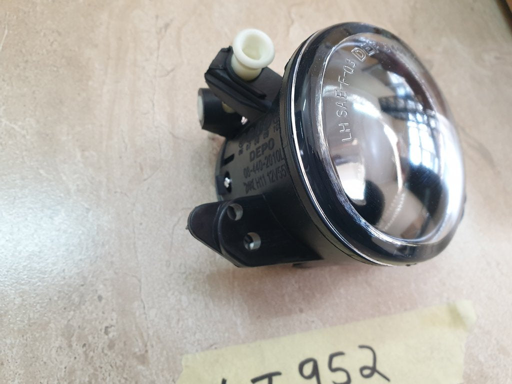 Mercedes-Benz Aftermarket C-Class W204 Left Fog Light