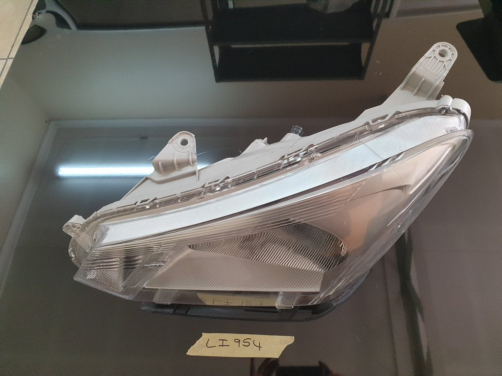 Isuzu D-Max Left Headlight