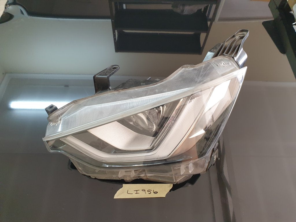 Isuzu D-Max Left Headlight