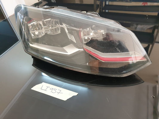 Volkswagen Polo GTI  Right Headlight
