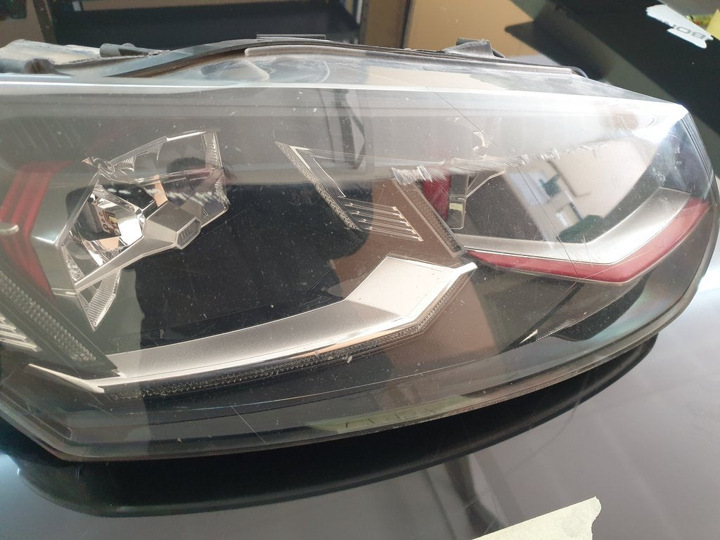 Volkswagen Polo GTI Right Headlight